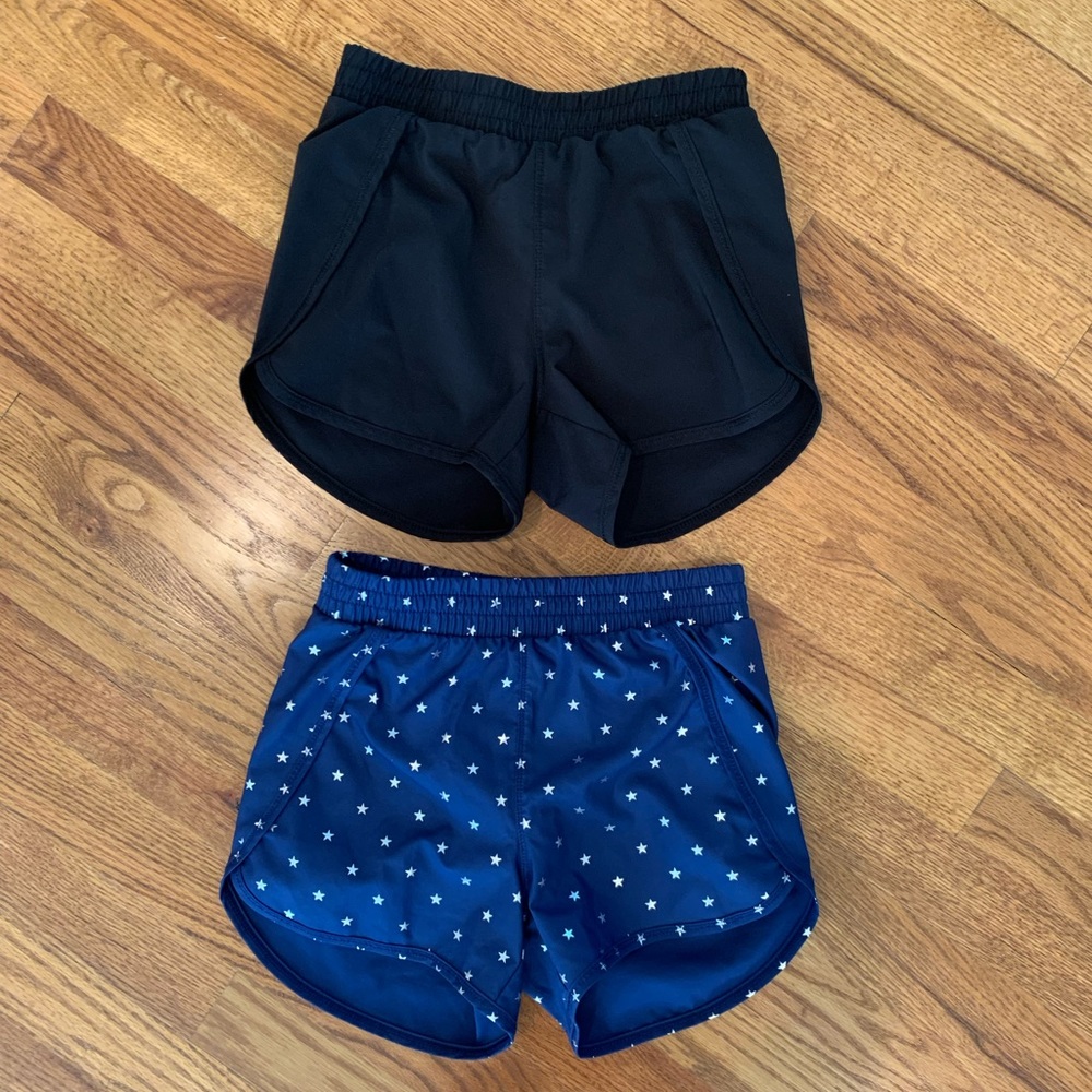 Girls all in motion running shorts - M